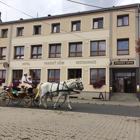 庄园酒店 Blovice 外观 照片