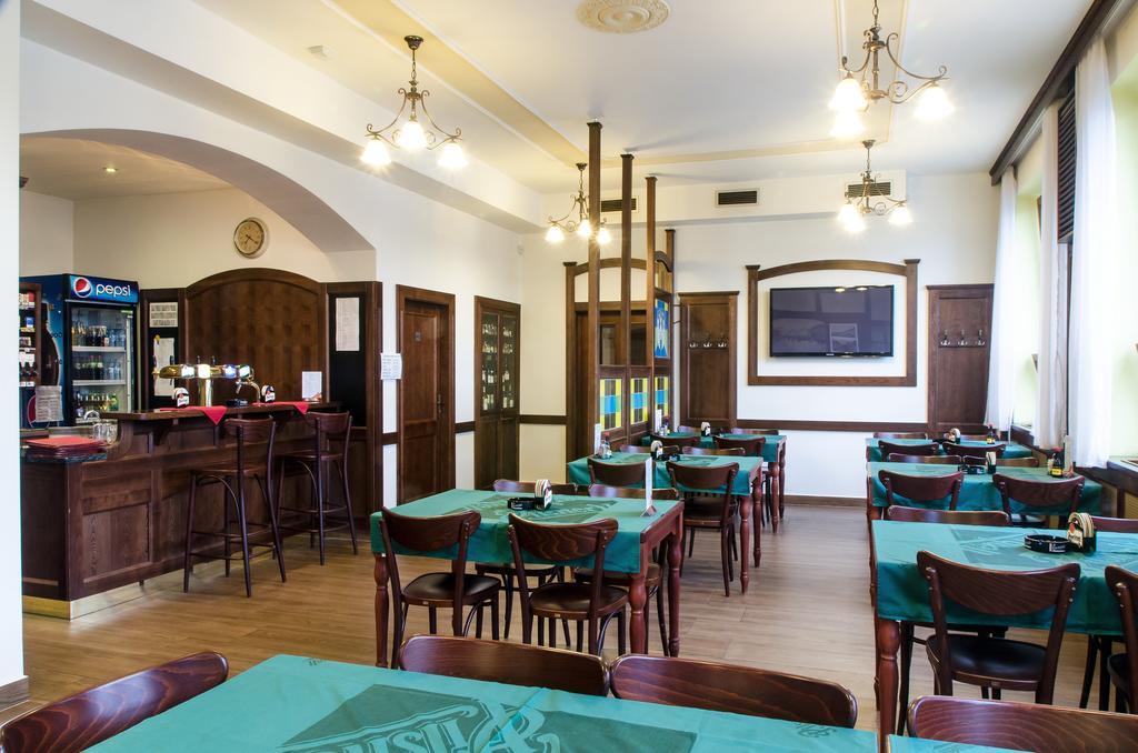 庄园酒店 Blovice 外观 照片